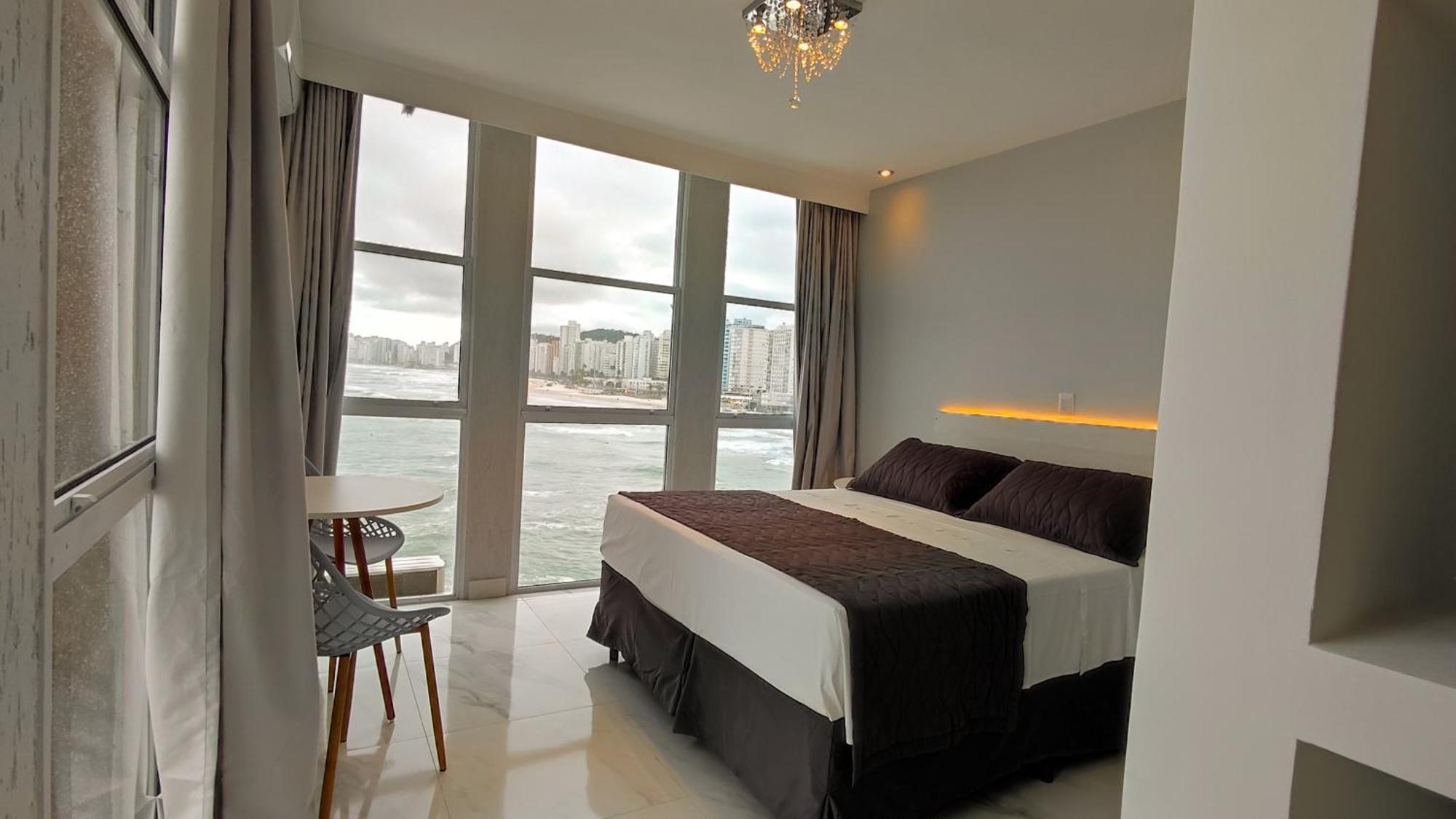 Grand Hotel Guaruja - A Sua Melhor Experiencia Beira Mar Na Praia! ภายนอก รูปภาพ