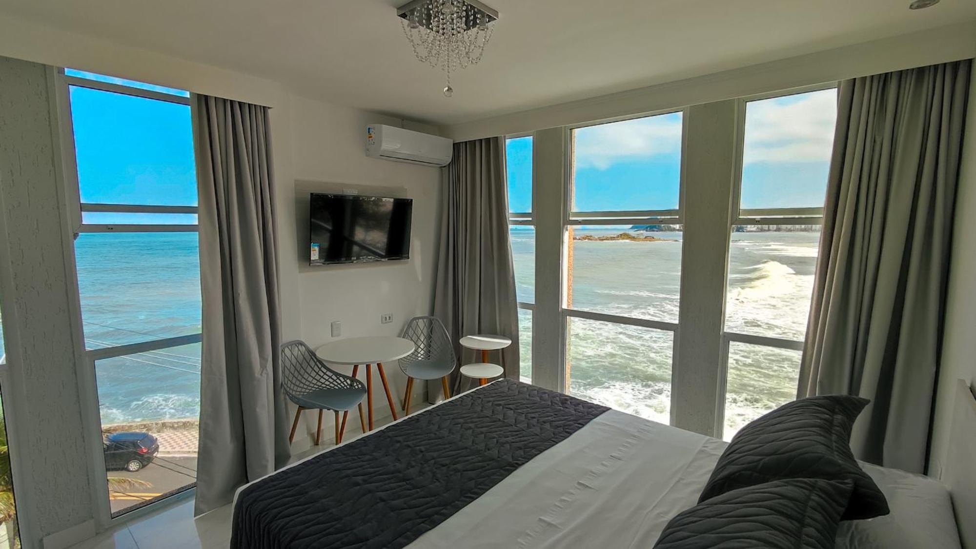 Grand Hotel Guaruja - A Sua Melhor Experiencia Beira Mar Na Praia! ภายนอก รูปภาพ